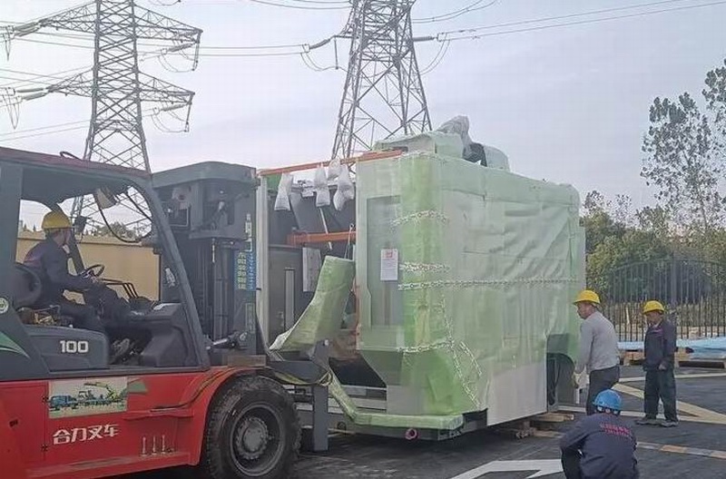 重型设备吊装搬运